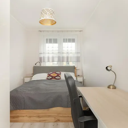 Jasny I Elegancki Apartament W Gdansku Z Biurkiem Do Pracy Zdalnej By Renters Διαμέρισμα