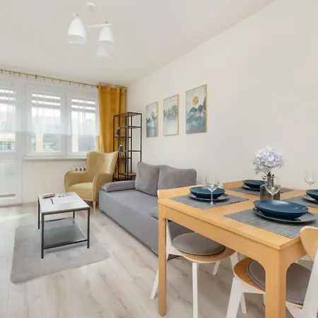 Jasny I Elegancki Apartament W Gdansku Z Biurkiem Do Pracy Zdalnej By Renters Διαμέρισμα Γκντανσκ